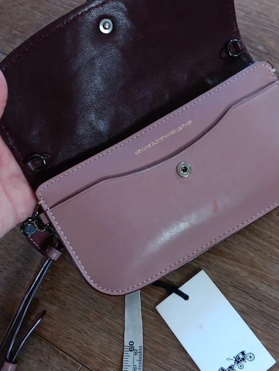 Coach Dusty Rose Tea Rose Clutch With Handtag - Picture 4 of 16